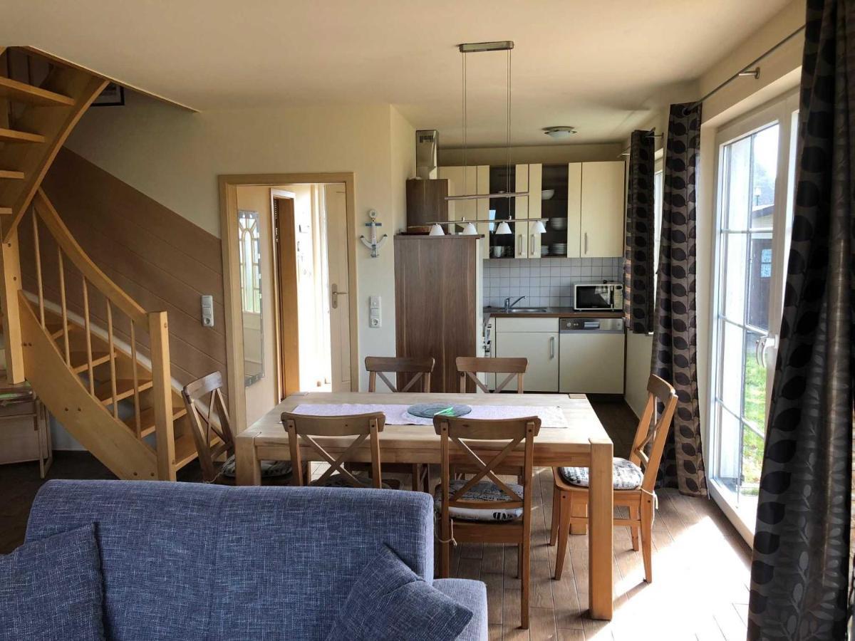 Ferienhaus Boddenblick Und Kranich Vieregge Exteriör bild