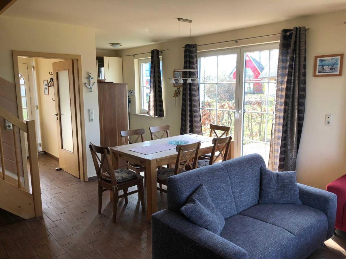 Ferienhaus Boddenblick Und Kranich Vieregge Exteriör bild
