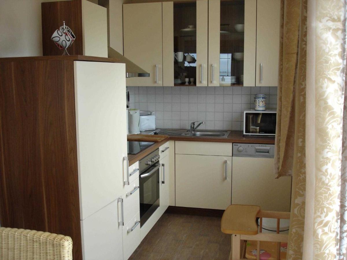 Ferienhaus Boddenblick Und Kranich Vieregge Exteriör bild
